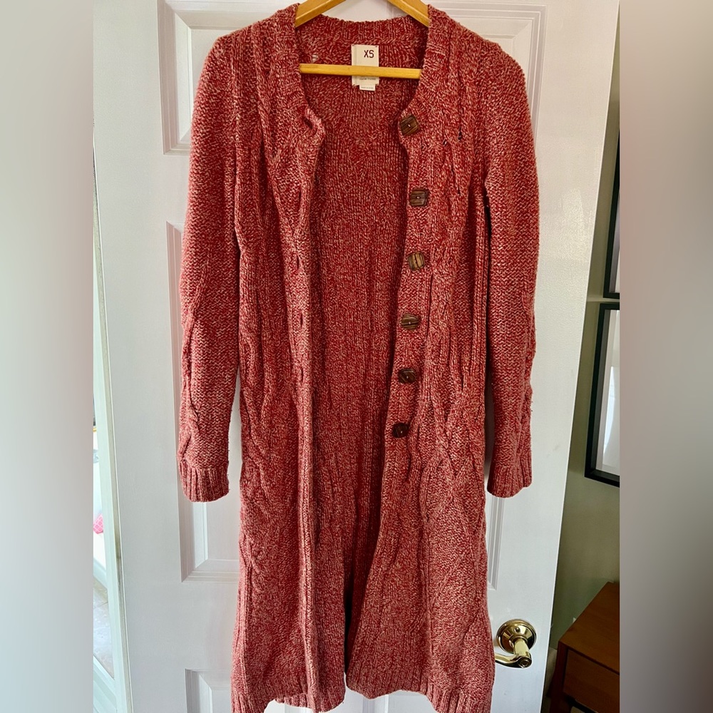 Anthropologie “Far Away From Close” brand duster